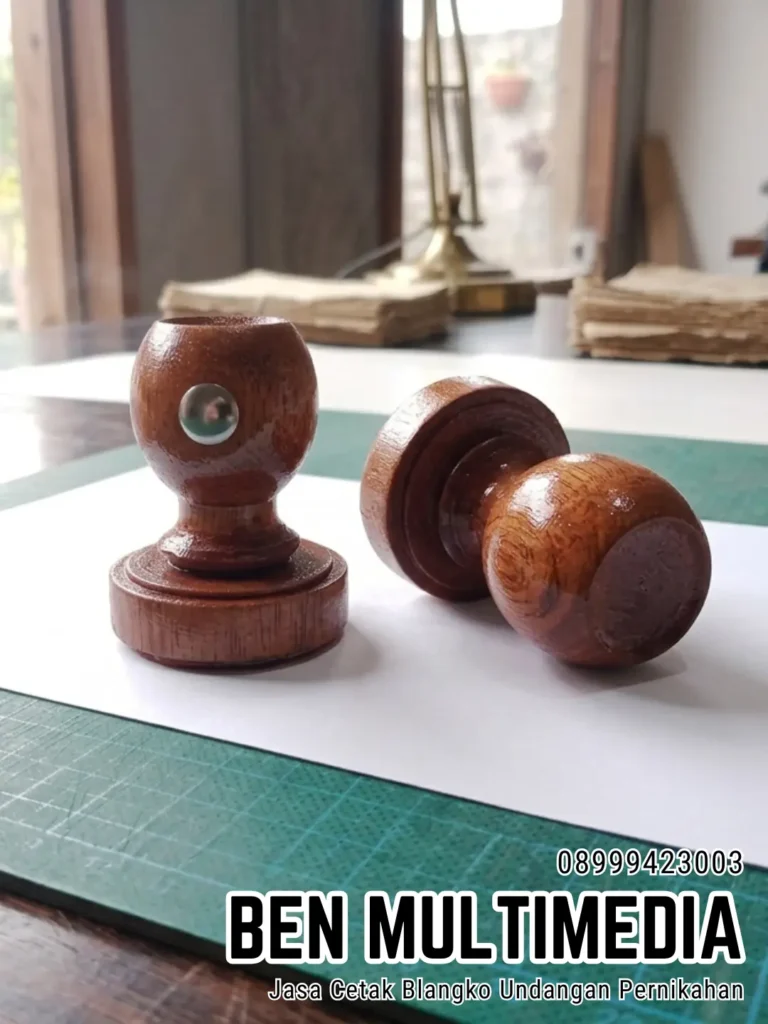 Jual Stempel Karet Gagang Kayu di Kelurahan Gilingan Ben Multimedia