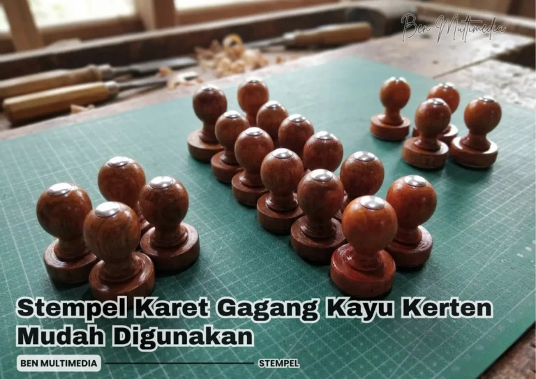 Stempel Karet Gagang Kayu Kerten Mudah Digunakan