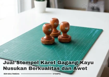 Stempel Karet Gagang Kayu Nusukan