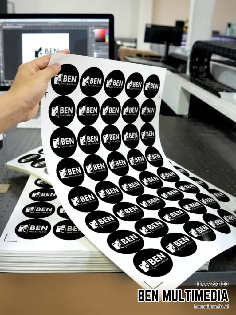 Mengenal Stiker Chromo